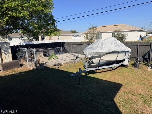 423 Kismet PKWY E, Cape Coral, FL 33909