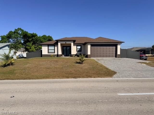 423 Kismet PKWY E, Cape Coral, FL 33909