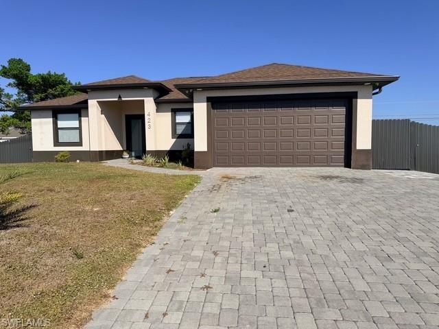 423 Kismet PKWY E, Cape Coral, FL 33909