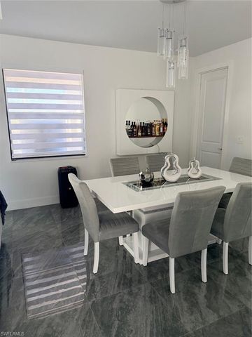 423 Kismet PKWY E, Cape Coral, FL 33909