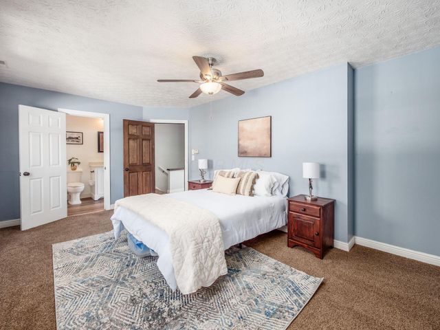 102 Warwood Drive, Granville, OH 43023