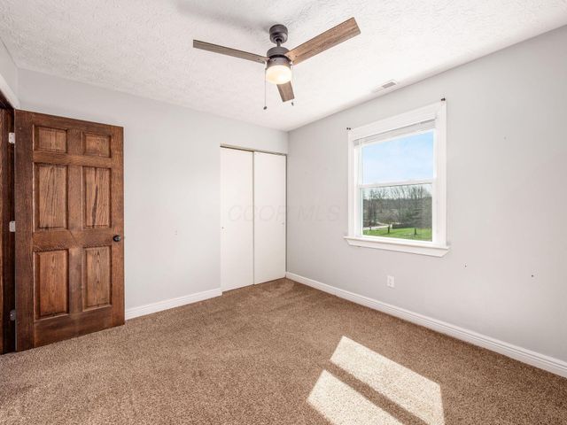 102 Warwood Drive, Granville, OH 43023