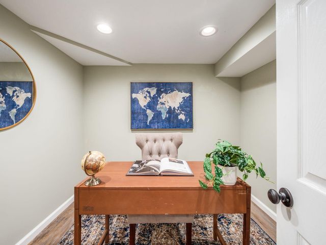 102 Warwood Drive, Granville, OH 43023