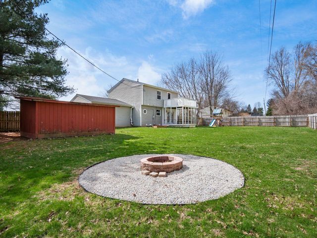 102 Warwood Drive, Granville, OH 43023