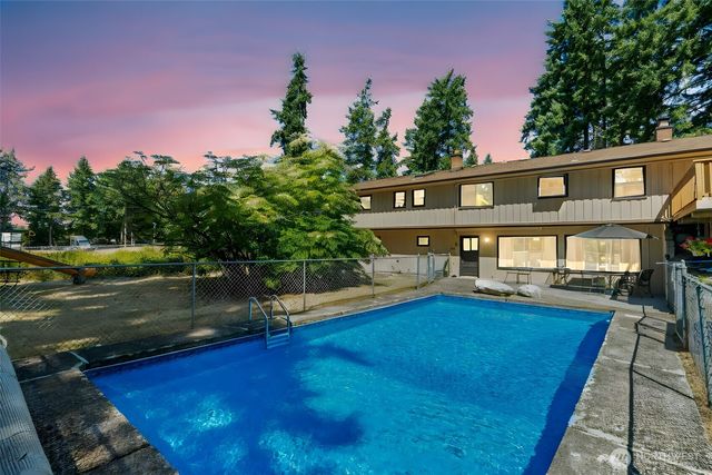 4803 Military Road E, Tacoma, WA 98446