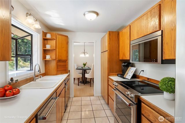 4803 Military Road E, Tacoma, WA 98446