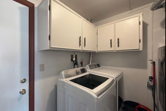 388 Kildeer Lane, Deerfield, IL 60015