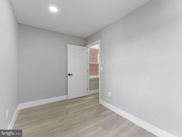 121 N 6TH ST, Darby, PA 19023