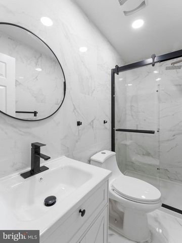 121 N 6TH ST, Darby, PA 19023