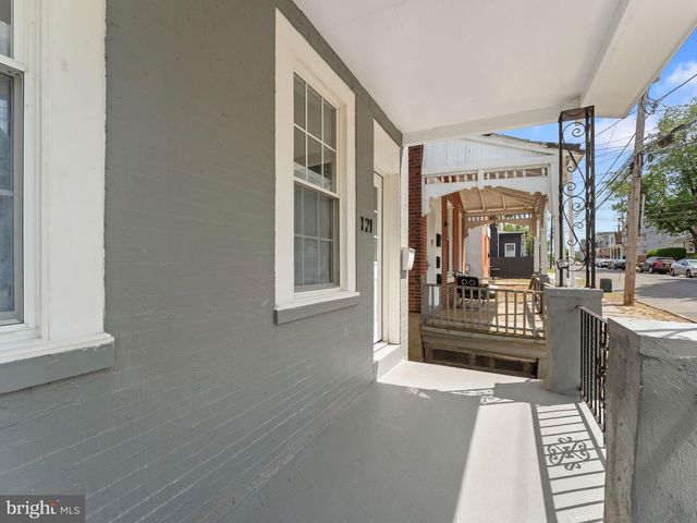 121 N 6TH ST, Darby, PA 19023