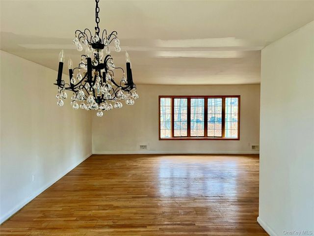 705 Ardsley Road, Scarsdale, NY 10583