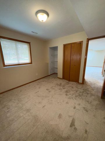 3888 Gibraltar Trail, Eagan, MN 55123