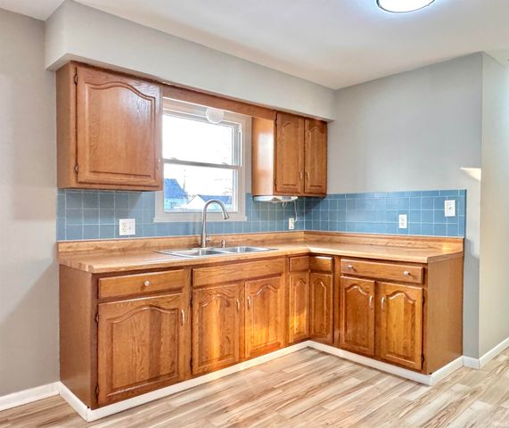 7308 Clemson Drive, Fort Wayne, IN 46819