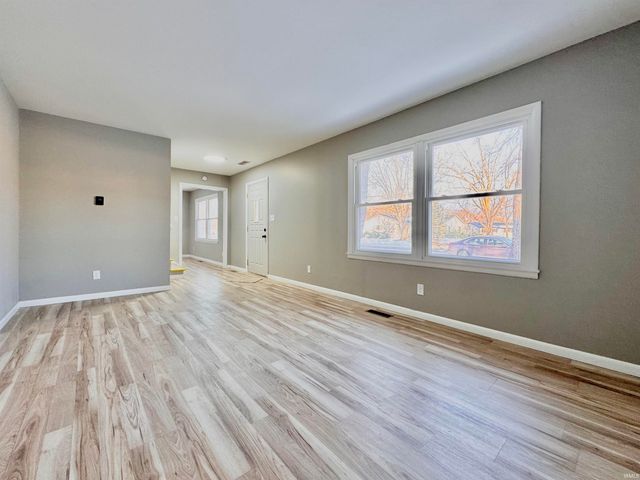 7308 Clemson Drive, Fort Wayne, IN 46819