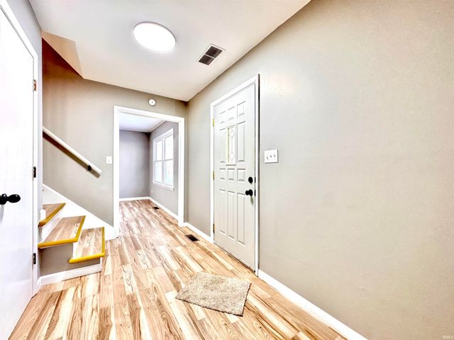 7308 Clemson Drive, Fort Wayne, IN 46819