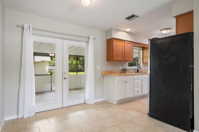 111 AMIGOS ROAD, Debary, FL 32713