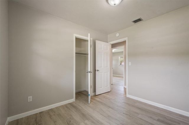 111 AMIGOS ROAD, Debary, FL 32713