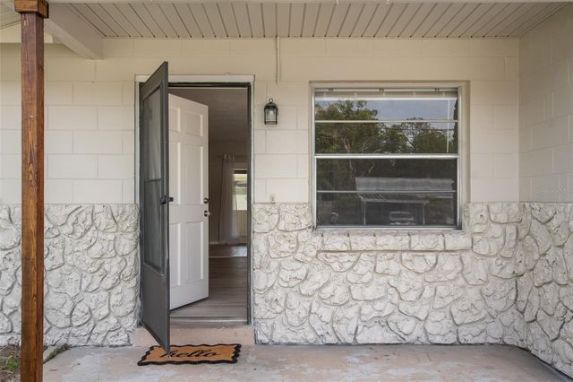 111 AMIGOS ROAD, Debary, FL 32713