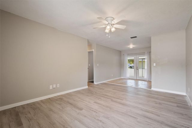 111 AMIGOS ROAD, Debary, FL 32713