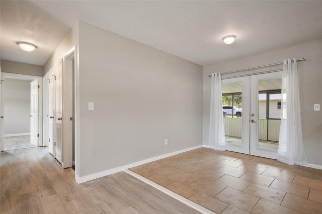 111 AMIGOS ROAD, Debary, FL 32713