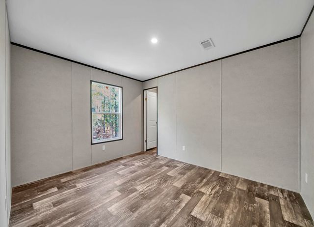 290 Lee Ann Lane, Defuniak Springs, FL 32433