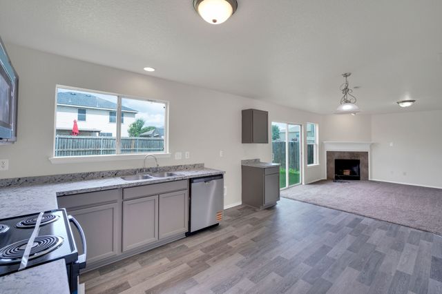 158 Washington Way, Venus, TX 76084