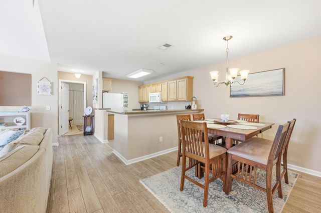 10 Logan Berry Ct Unit H, Murrells Inlet, SC 29576