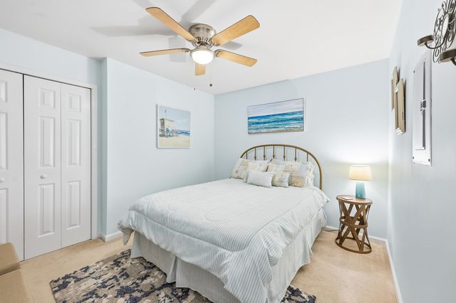 10 Logan Berry Ct Unit H, Murrells Inlet, SC 29576