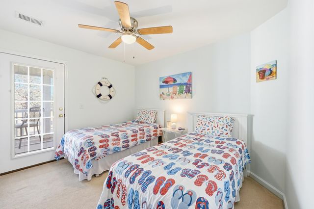 10 Logan Berry Ct Unit H, Murrells Inlet, SC 29576