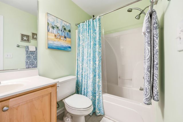 10 Logan Berry Ct Unit H, Murrells Inlet, SC 29576