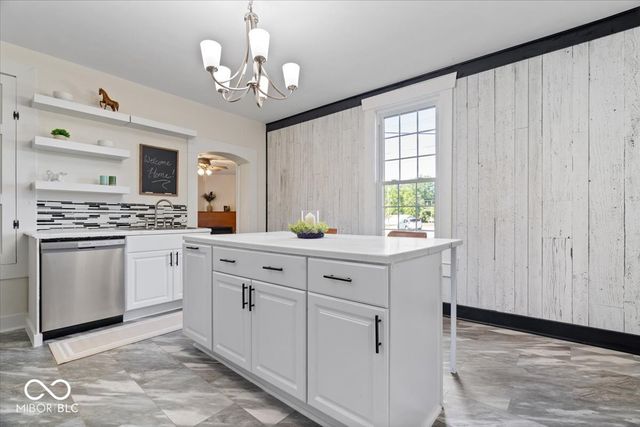 2917 Huntsville Road, Pendleton, IN 46064