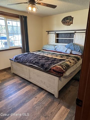 265 Campbell Loop, Laclede, ID 83841