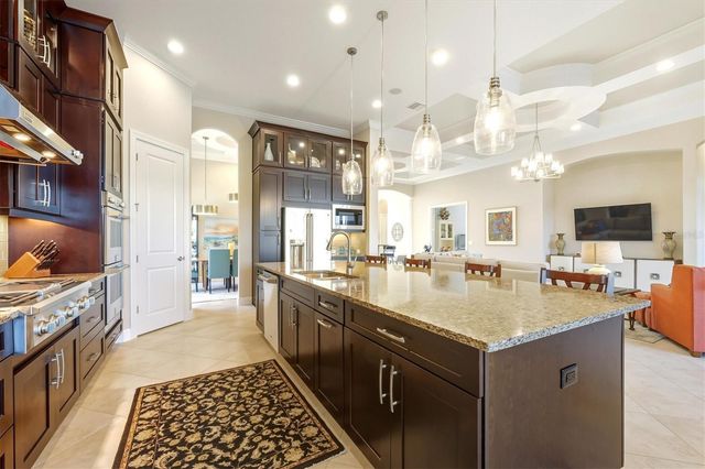 4711 BENITO COURT, Bradenton, FL 34211