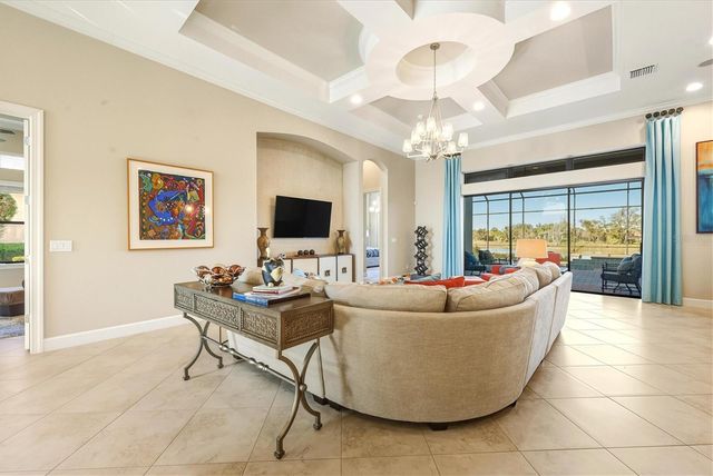 4711 BENITO COURT, Bradenton, FL 34211