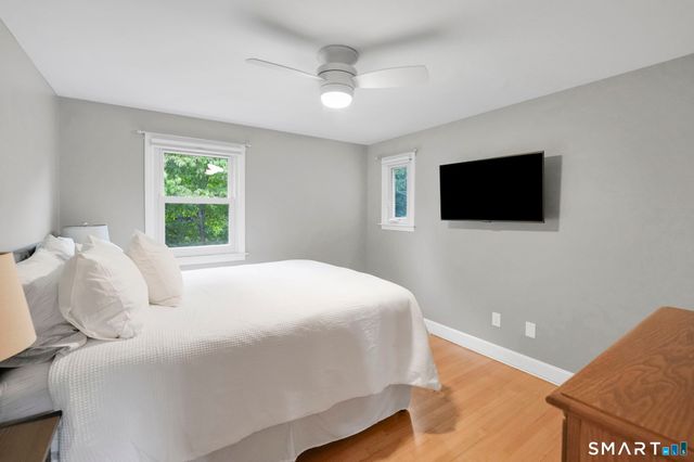 19 Kennedy Road, Manchester, CT 06042