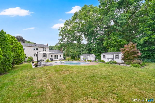 19 Kennedy Road, Manchester, CT 06042