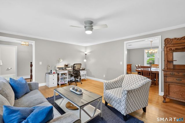 19 Kennedy Road, Manchester, CT 06042