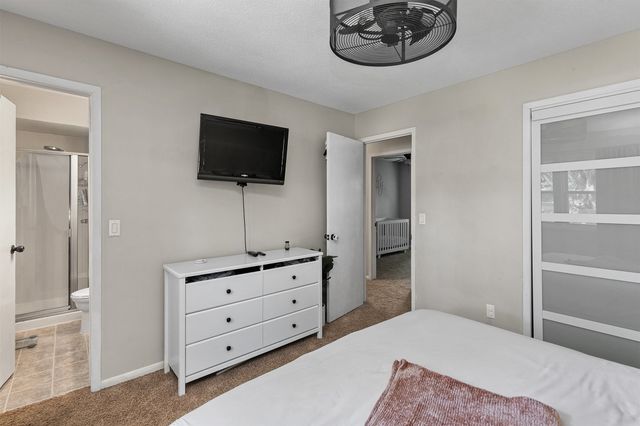 217 Jordan Drive, West Des Moines, IA 50265