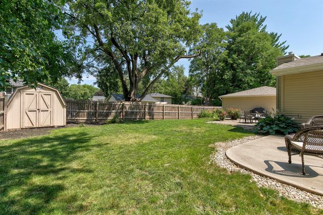 217 Jordan Drive, West Des Moines, IA 50265