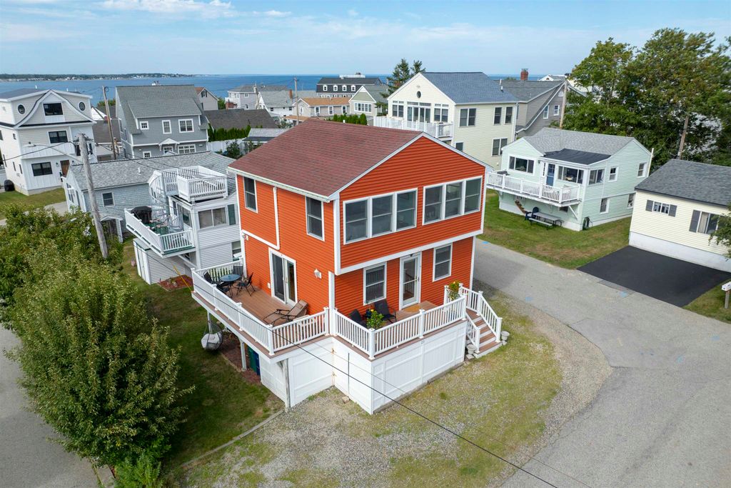 Image 4 of property listing at 23 Boar's Head Terrace, Hampton, NH 03842