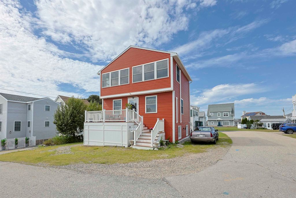 Image 9 of property listing at 23 Boar's Head Terrace, Hampton, NH 03842