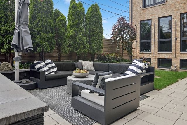 5415 N Ashland Avenue, Chicago, IL 60640