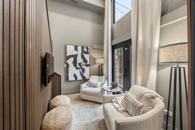 5415 N Ashland Avenue, Chicago, IL 60640