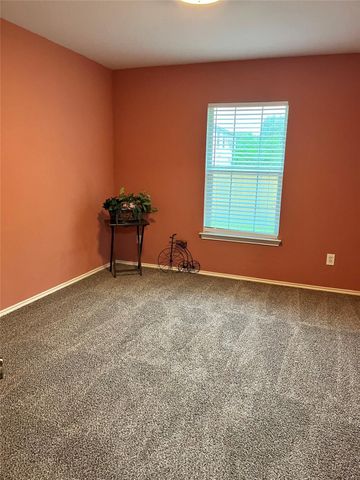 108 Bexar Forest CV, Elgin, TX 78621