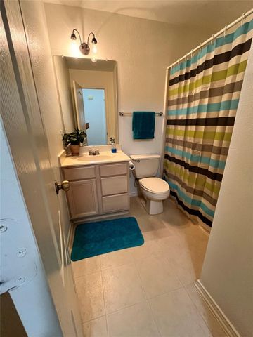 108 Bexar Forest CV, Elgin, TX 78621