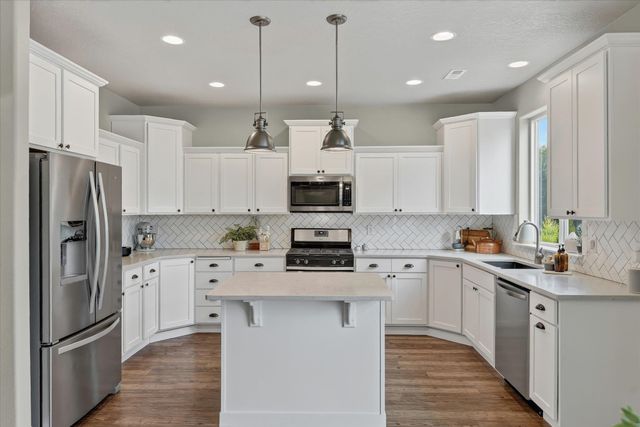 7416 N HORIZON RIDGE Ln, Spokane, WA 99208