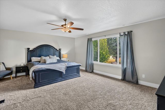 7416 N HORIZON RIDGE Ln, Spokane, WA 99208
