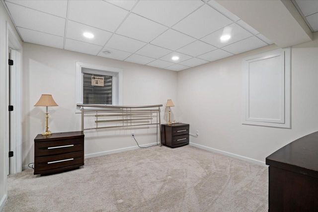 1718 Tumbleweed CIRCLE, West Bend, WI 53095