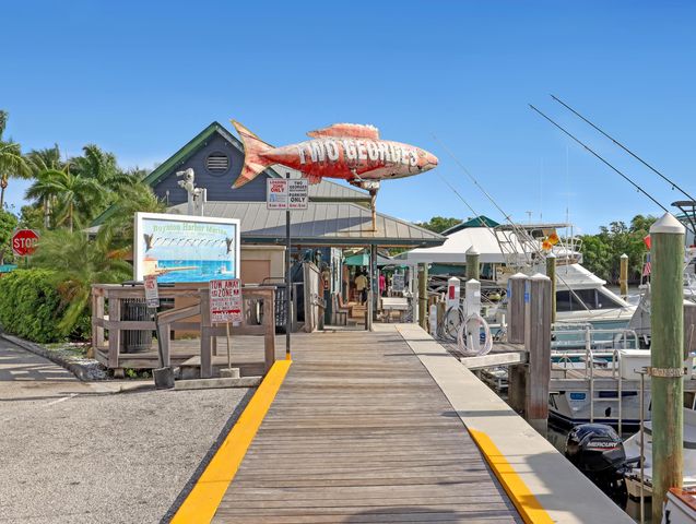 700 E Boynton Beach Boulevard 312, Boynton Beach, FL 33435