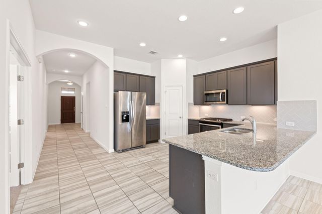 109 Finstown ST, Hutto, TX 78634